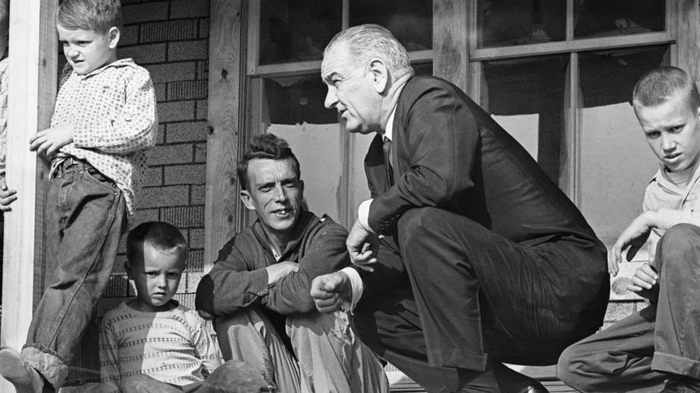 Photo by Walter Bennett | Bettmann/CORBIS © BETTMANN/CORBIS